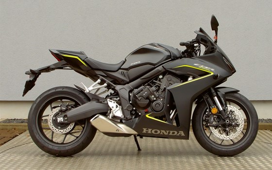 Neufahrzeug Honda CBR650R E-Clutch - Bild 1