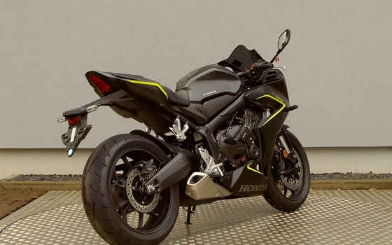 Neufahrzeug Honda CBR650R E-Clutch - Bild 8