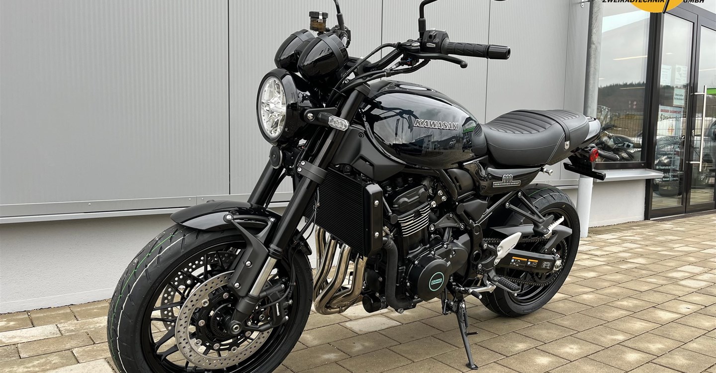 Angebot Kawasaki Z900 RS Black Ball Edition