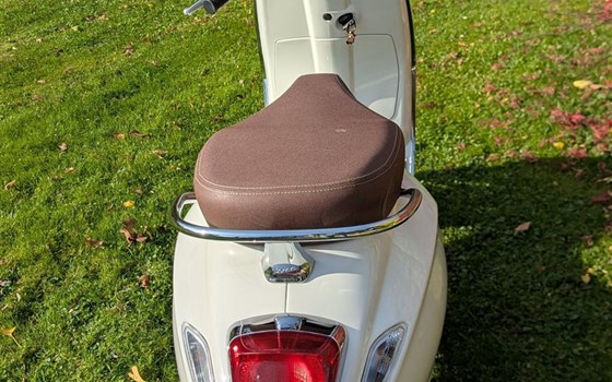Gebrauchtmotorrad Vespa Primavera 50 - Bild 3
