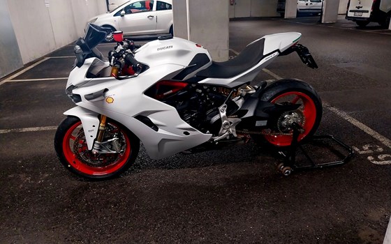 Gebrauchtmotorrad Ducati SuperSport S - Bild 6