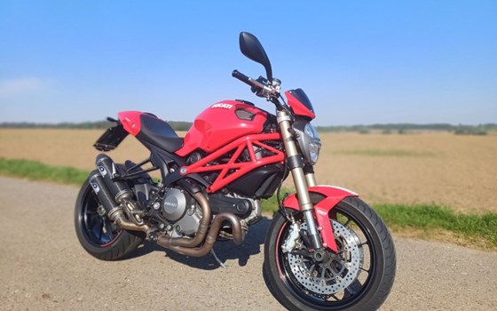 Gebrauchtmotorrad Ducati Monster 1100 Evo - Bild 1