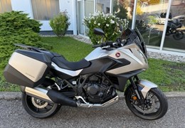 Neumotorrad Honda NT1100