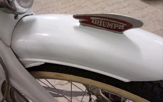 Gebrauchtmotorrad Triumph TRW - Bild 7
