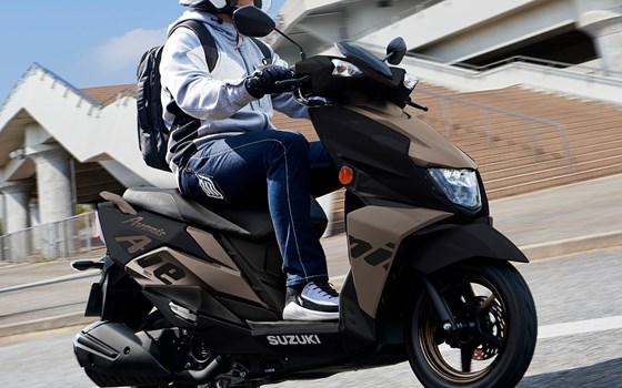 Neufahrzeug Suzuki Avenis 125 - Bild 4