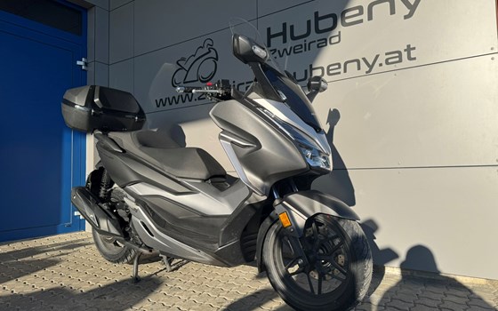 Gebrauchtmotorrad Honda Forza 300 - Bild 1