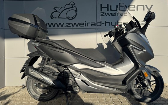 Gebrauchtmotorrad Honda Forza 300 - Bild 3