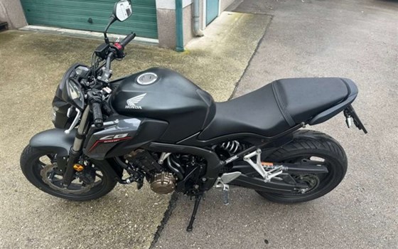 Gebrauchtmotorrad Honda CB650F - Bild 9