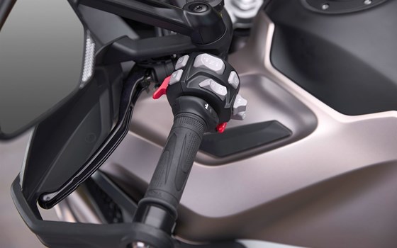 Neufahrzeug Triumph Tiger 1200 Rally Explorer - Bild 12