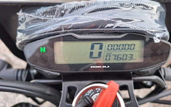 Gebrauchtmotorrad Rieju MRT 50 - Bild 11