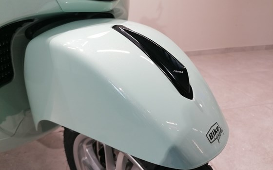 Neufahrzeug Vespa GTS 310 - Bild 4