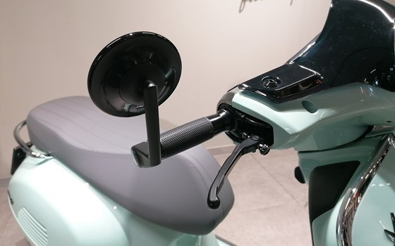 Neufahrzeug Vespa GTS 310 - Bild 8