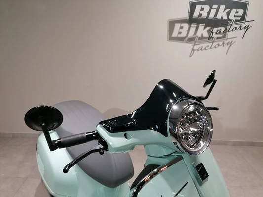 Vespa GTS 310 (Verde Relax) - Bild 9
