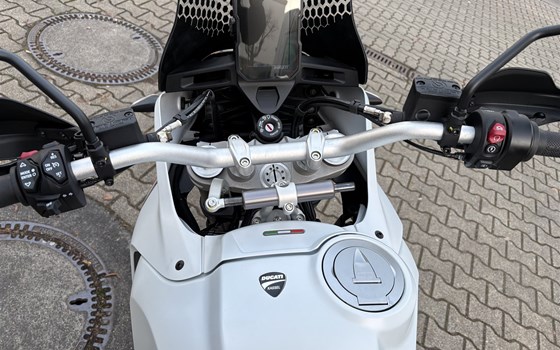 Gebrauchtmotorrad Ducati DesertX - Bild 3