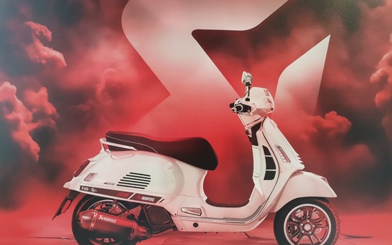 Neufahrzeug Vespa GTS 300 hpe Super - Bild 4