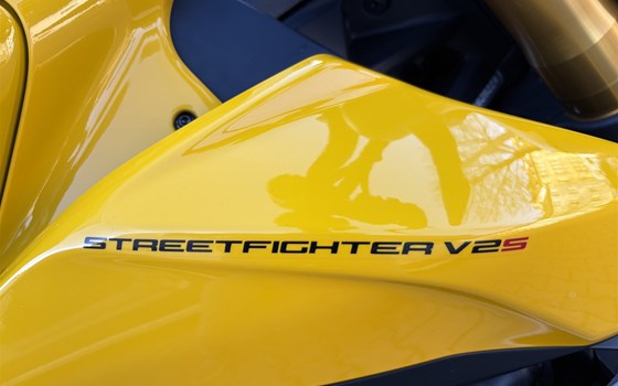 Neufahrzeug Ducati Streetfighter V2 S - Bild 10