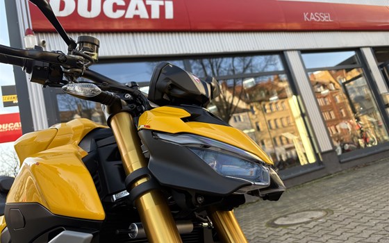 Neufahrzeug Ducati Streetfighter V2 S - Bild 13