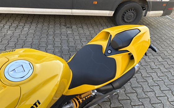 Neufahrzeug Ducati Streetfighter V2 S - Bild 19