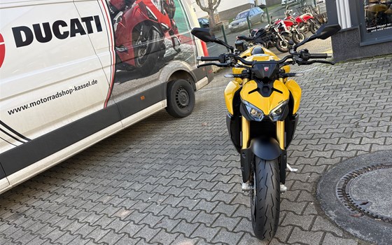 Neufahrzeug Ducati Streetfighter V2 S - Bild 4