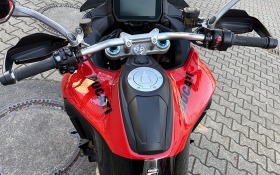 Neufahrzeug Ducati Multistrada V4 Pikes Peak - Bild 3