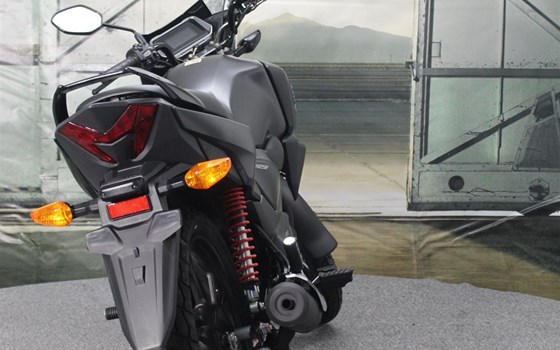 Gebrauchtmotorrad Honda CB125F - Bild 5