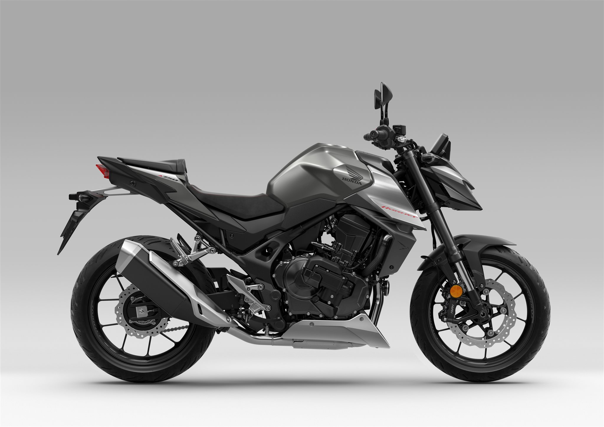 Honda CB750 Hornet E-Clutch