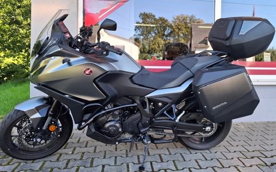 Gebrauchtmotorrad Honda NT1100 DCT - Bild 6