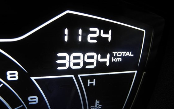 Gebrauchtmotorrad Aprilia SR GT 200 - Bild 10