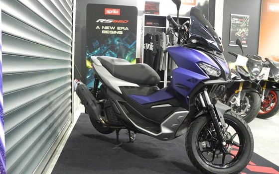 Gebrauchtmotorrad Aprilia SR GT 200 - Bild 5