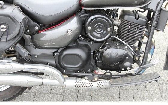 Gebrauchtmotorrad Daelim VL 125 Daystar - Bild 7