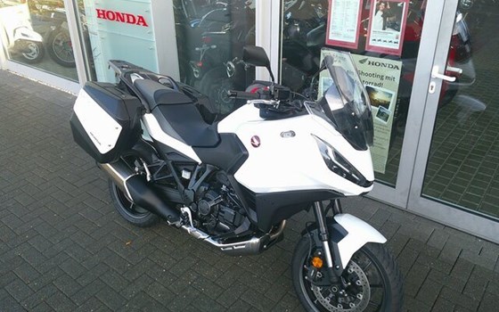 Gebrauchtmotorrad Honda NT1100 DCT - Bild 5