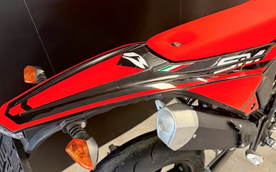 Neufahrzeug Beta RR Motard 125 T - Bild 5