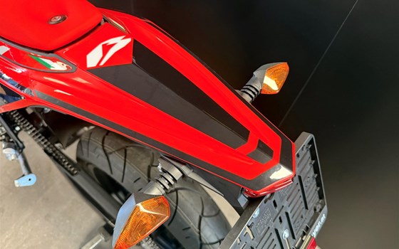 Neufahrzeug Beta RR Motard 125 T - Bild 6