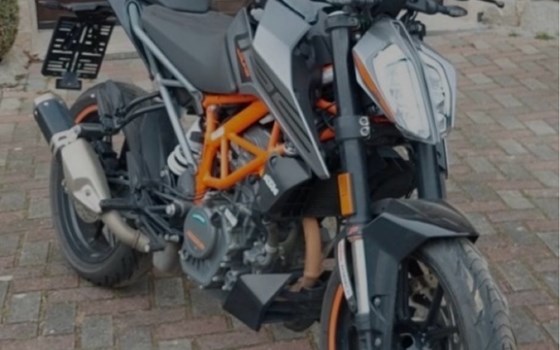 Gebrauchtmotorrad KTM 125 Duke - Bild 2