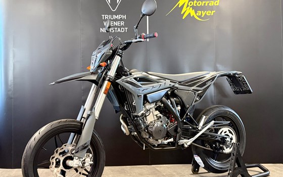 Neufahrzeug Beta RR 125 4T Motard T X special edition - Bild 1
