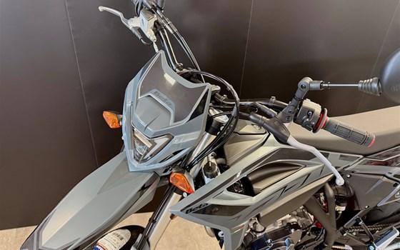 Neufahrzeug Beta RR 125 4T Motard T X special edition - Bild 2