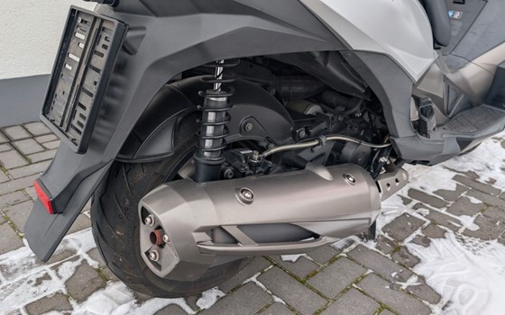 Gebrauchtmotorrad Kawasaki J300 - Bild 4