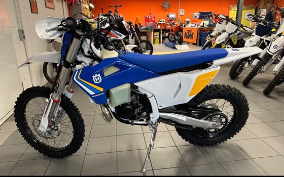 Gebrauchtmotorrad Husqvarna TE 300 Heritage - Bild 3