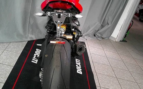 Gebrauchtmotorrad Ducati Monster 1200 R - Bild 4