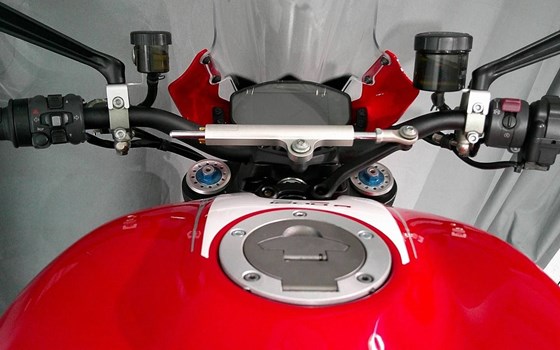 Gebrauchtmotorrad Ducati Monster 1200 R - Bild 6