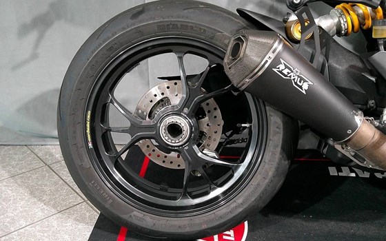 Gebrauchtmotorrad Ducati Monster 1200 R - Bild 7