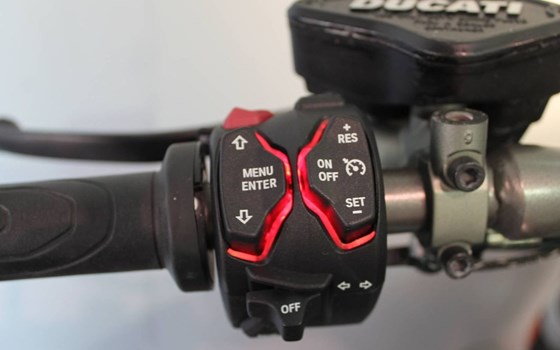 Gebrauchtmotorrad Ducati XDiavel S - Bild 14