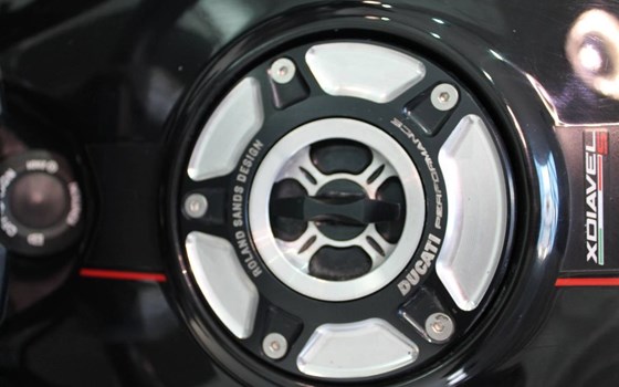 Gebrauchtmotorrad Ducati XDiavel S - Bild 16