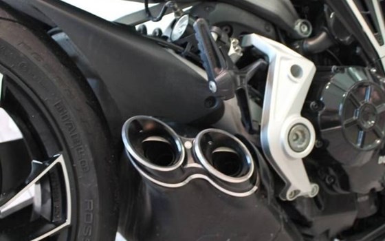 Gebrauchtmotorrad Ducati XDiavel S - Bild 8