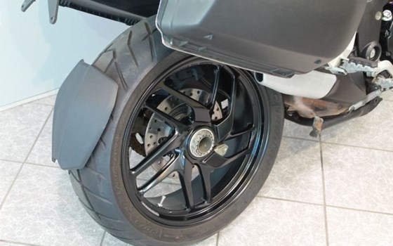 Gebrauchtmotorrad Ducati Multistrada 1200 S Touring - Bild 3