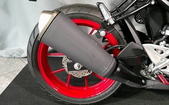 Gebrauchtmotorrad Suzuki GSX-S125 - Bild 7