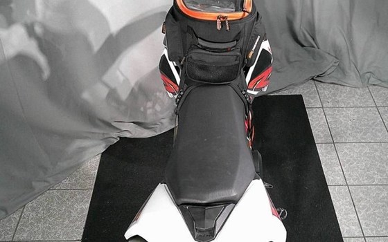 Gebrauchtmotorrad KTM 690 SMC R - Bild 5