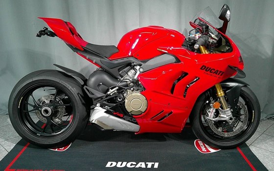 Gebrauchtmotorrad Ducati Panigale V4 S - Bild 1