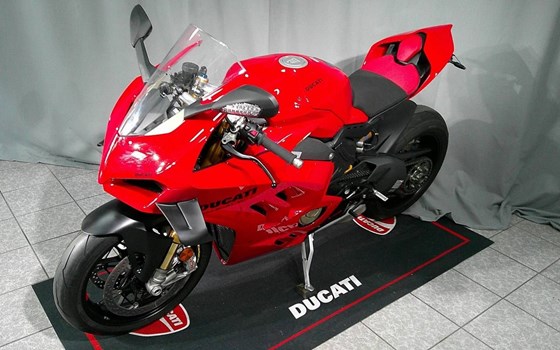 Gebrauchtmotorrad Ducati Panigale V4 S - Bild 13