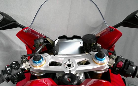Gebrauchtmotorrad Ducati Panigale V4 S - Bild 6